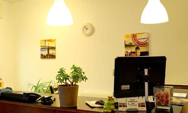 Hotel Waldesruh Dusseldorf